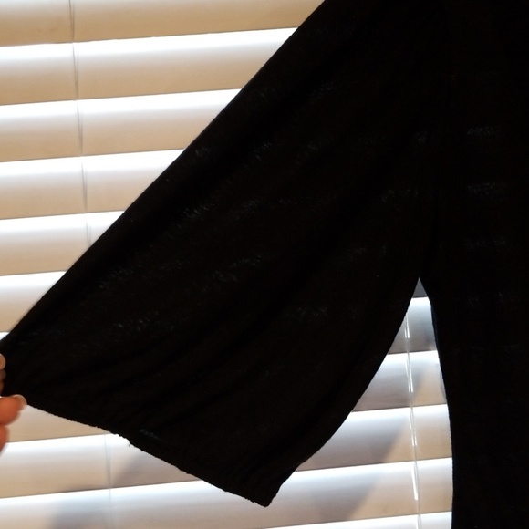 Blouse - Picture 3 of 3